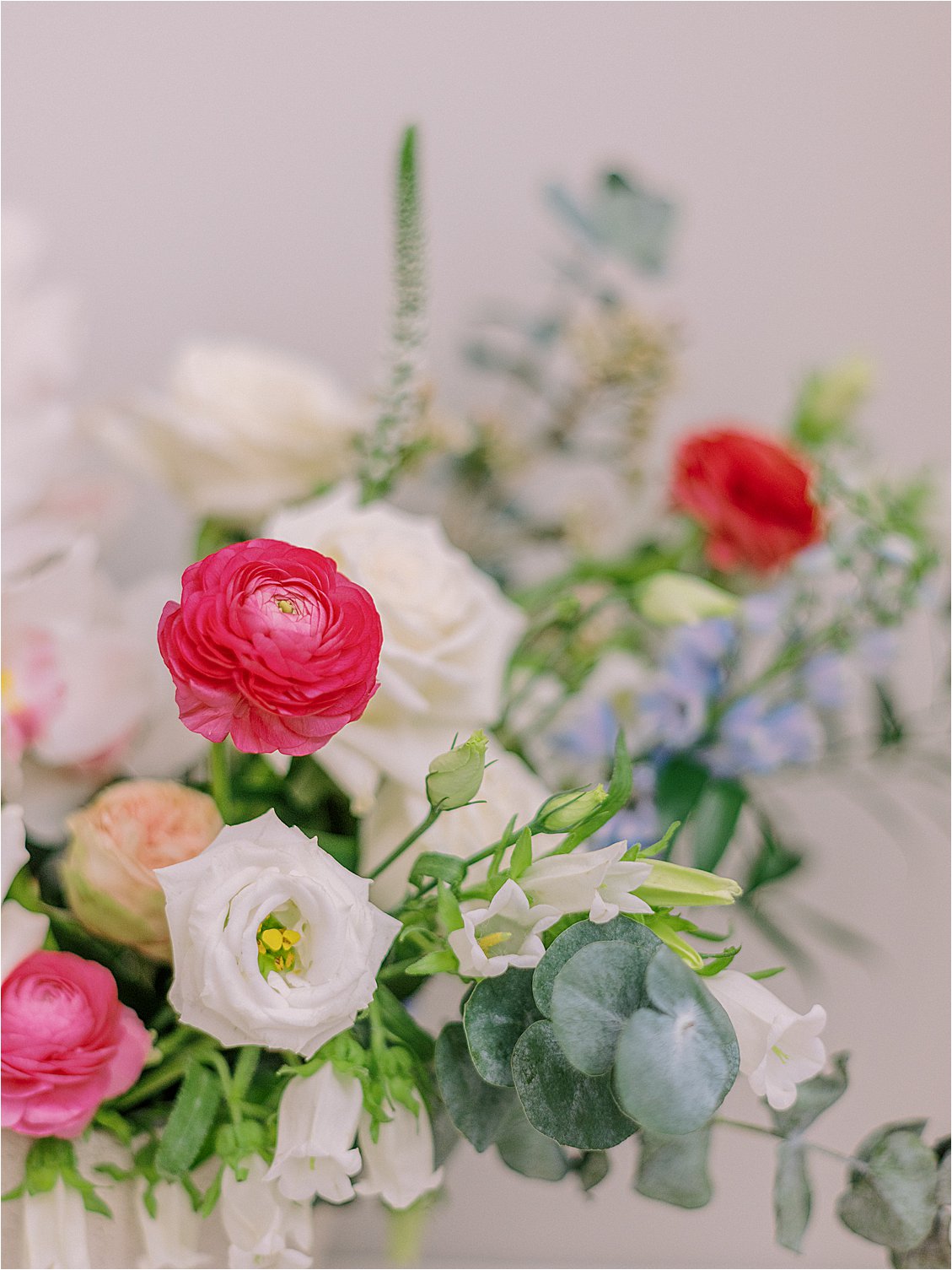Virtual Floral Workshop with Ever After Floral Design and Miami Film Wedding Photographer, Renee Hollingshead. Spring wedding inspiration